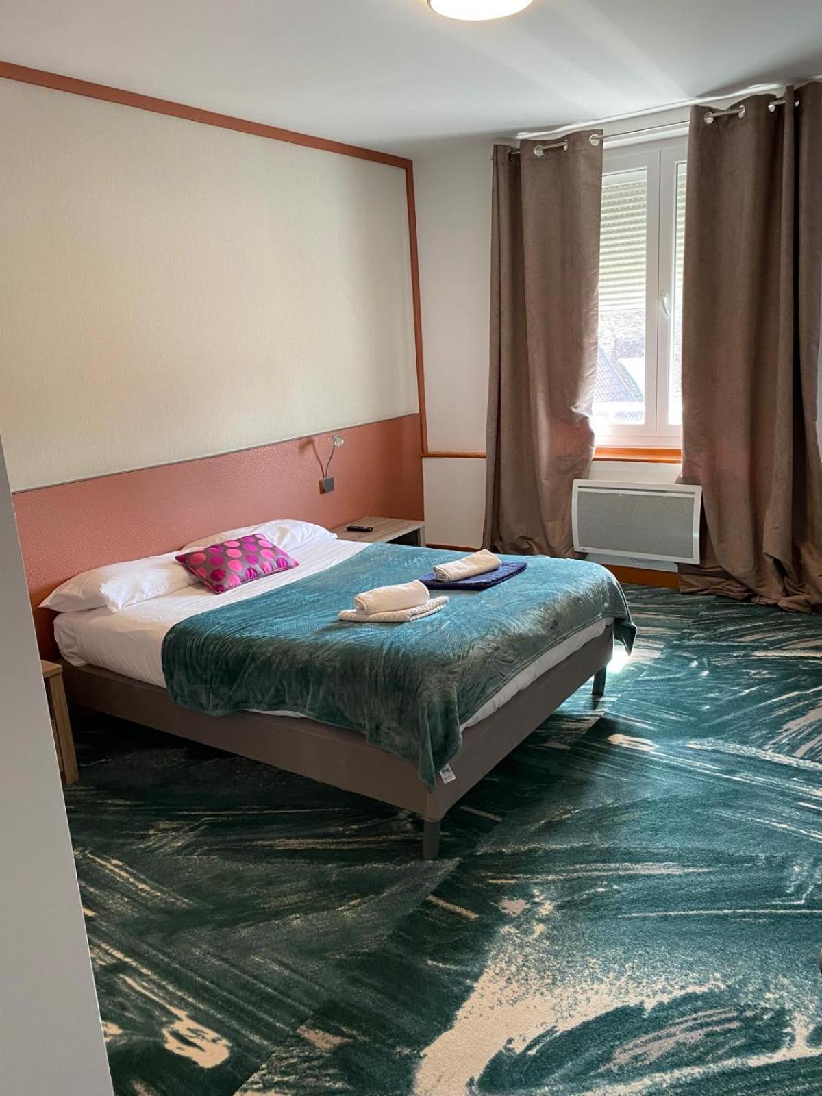 Hotel Le Saint Amand Екстериор снимка