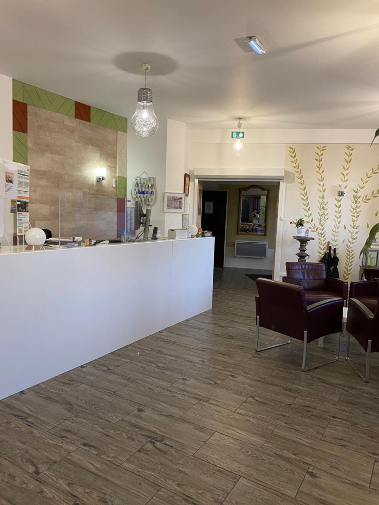 Hotel Le Saint Amand Екстериор снимка